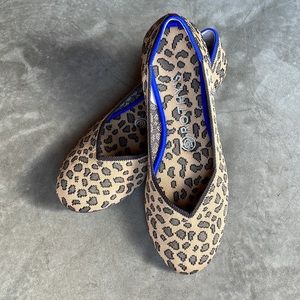 Rothy’s The Flat Spotted size 8.